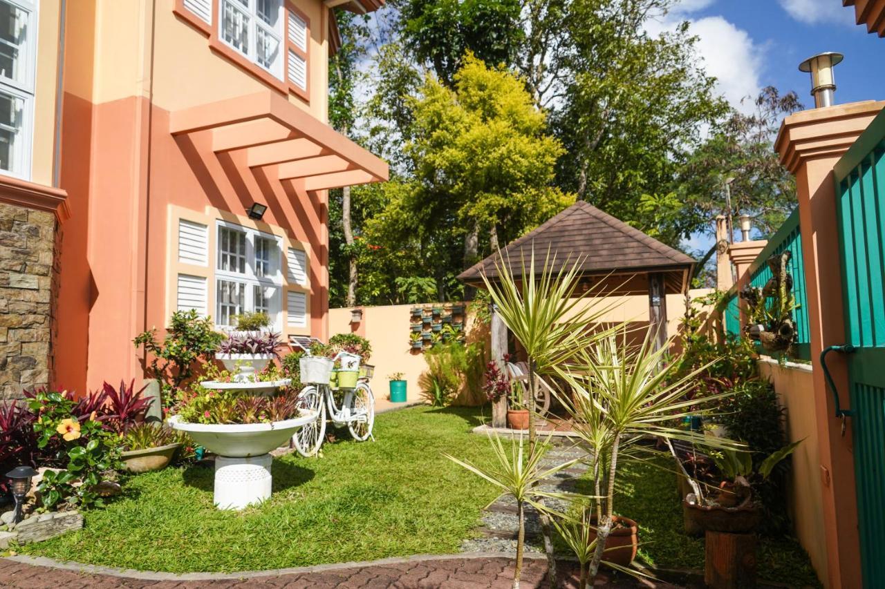 Charming Tagaytay Vacation Home Tagaytay City Esterno foto