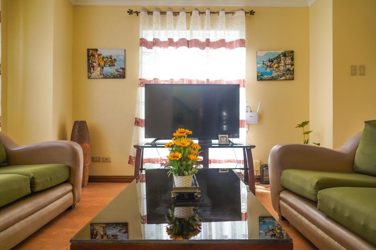 Charming Tagaytay Vacation Home Tagaytay City Esterno foto