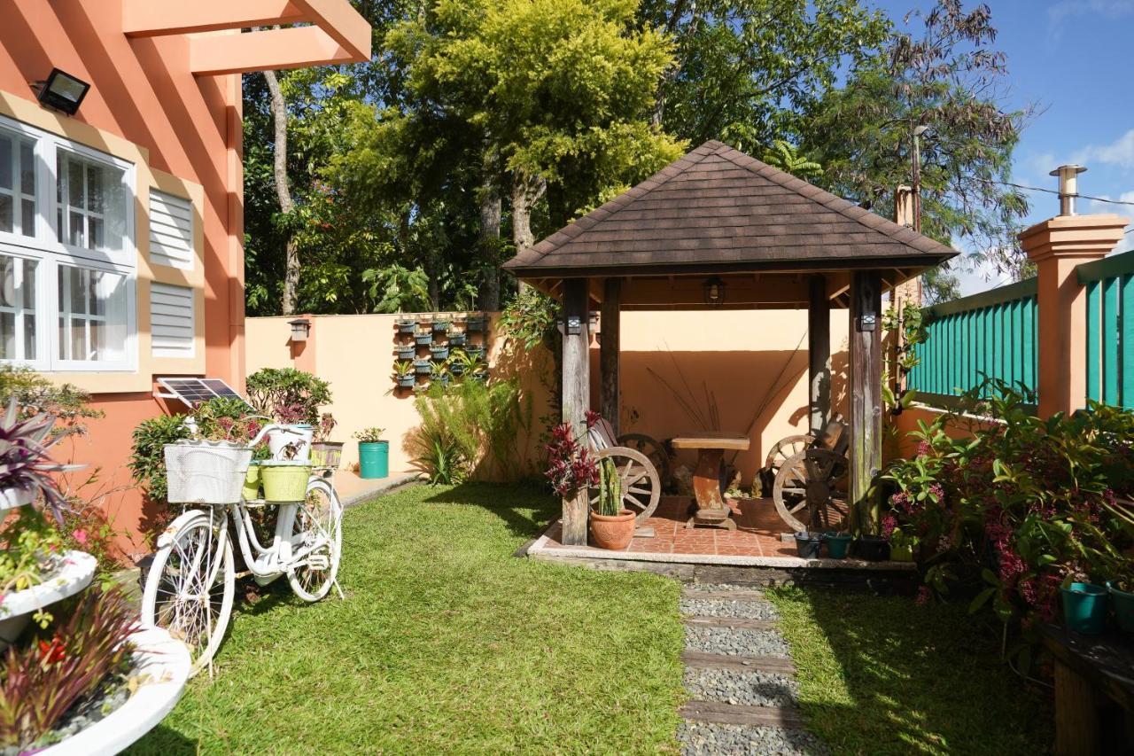 Charming Tagaytay Vacation Home Tagaytay City Esterno foto