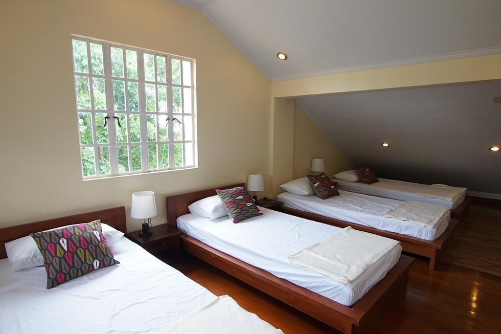 Charming Tagaytay Vacation Home Tagaytay City Esterno foto