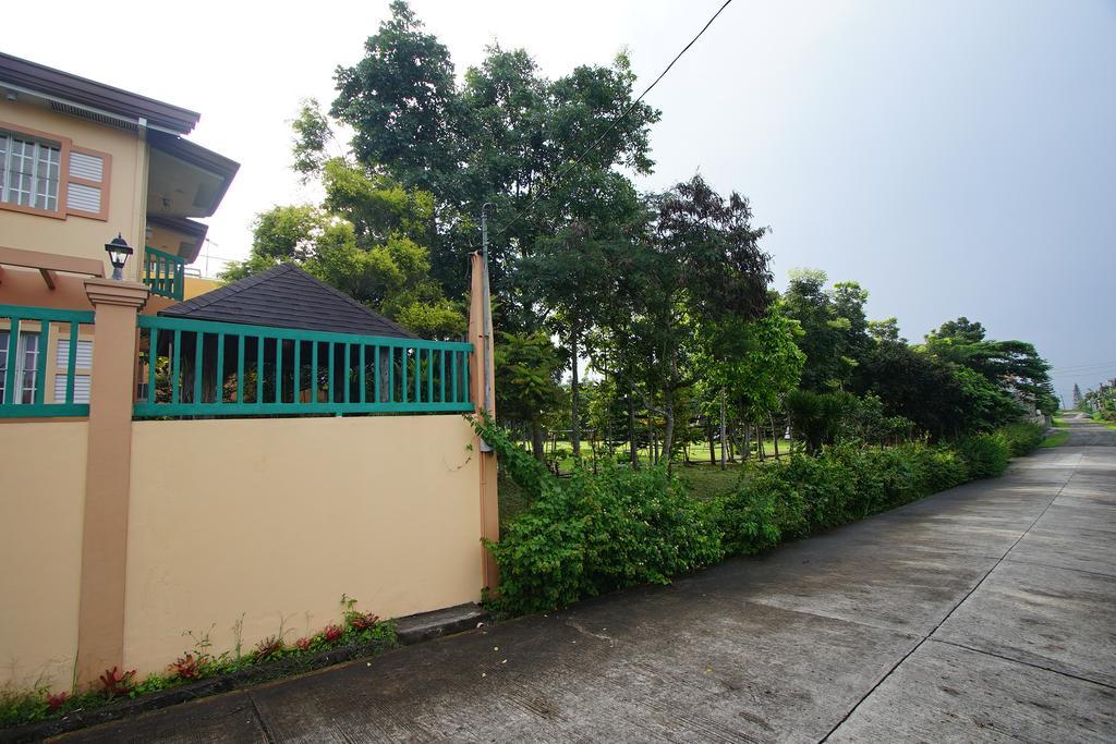 Charming Tagaytay Vacation Home Tagaytay City Esterno foto